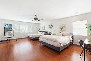 3000sqft House 8beds 3bath Pool Jacuzzi Bbqj