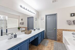 3000sqft House 8beds 3bath Pool Jacuzzi Bbqj