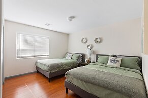 3000sqft House 8beds 3bath Pool Jacuzzi Bbqj