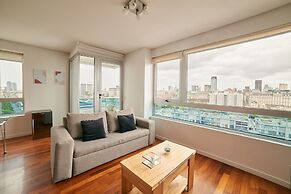 Puerto Madero frente al Hotel Hilton Piso 16 Vista a la Ciudad