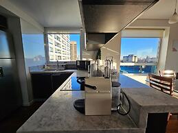 Puerto Madero frente al Hotel Hilton Piso 16 Vista a la Ciudad