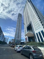 Puerto Madero frente al Hotel Hilton Piso 16 Vista a la Ciudad