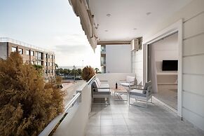 Hosting Moments Alimos Riviera Flat