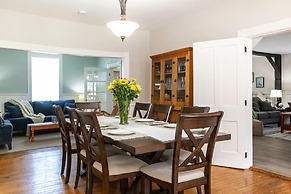 Rocklyn Inn Bed & Breakfast