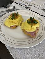 Rocklyn Inn Bed & Breakfast