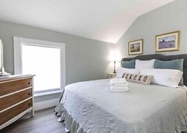 Rocklyn Inn Bed & Breakfast