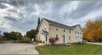 Rocklyn Inn Bed & Breakfast