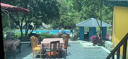 Catba Papillon Garden Bungalow & Resort