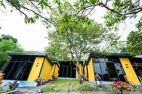 Catba Papillon Garden Bungalow & Resort