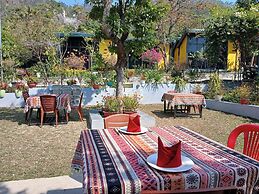 Catba Papillon Garden Bungalow & Resort