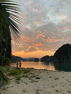 Catba Papillon Garden Bungalow & Resort