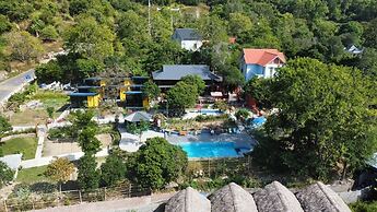 Catba Papillon Garden Bungalow & Resort