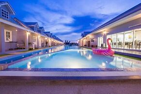 The Memory Luxury Resort