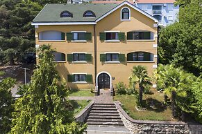 Apartments Villa Beller