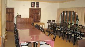 Goroomgo Poopada Resort Kerala