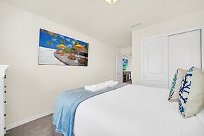 Poolside Delight. Whimsical Themed Rooms and Ps5!