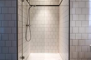 Modern Canning Town Studio