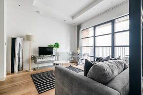 Modern Canning Town Studio