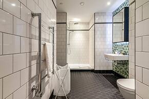 Modern Canning Town Studio