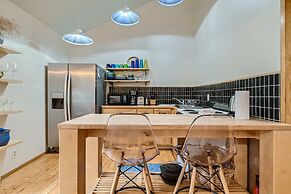 High Altitude Haven 3 Bedroom Home by RedAwning