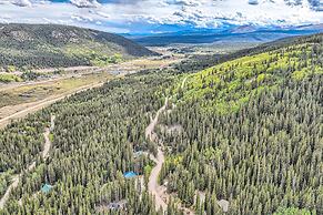 High Altitude Haven 3 Bedroom Home by RedAwning