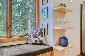 High Altitude Haven 3 Bedroom Home by RedAwning