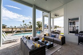 611 Estero Blvd 5 Bedroom Home by RedAwning