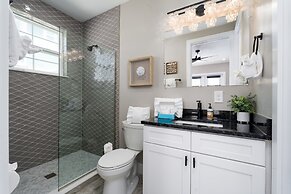 611 Estero Blvd 5 Bedroom Home by RedAwning