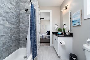 611 Estero Blvd 5 Bedroom Home by RedAwning