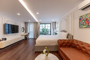 Golden Sun Apartment & Hotel