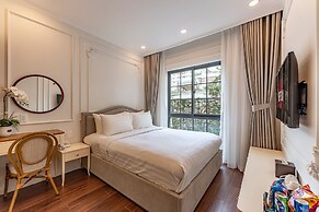 Golden Sun Apartment & Hotel