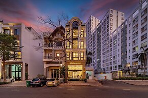 Golden Sun Apartment & Hotel