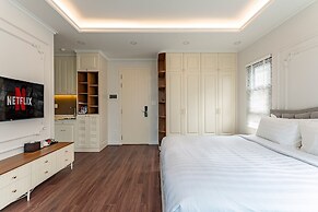 Golden Sun Apartment & Hotel