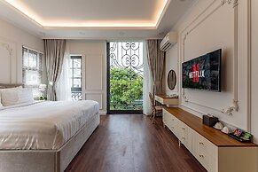 Golden Sun Apartment & Hotel