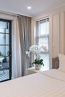 Golden Sun Apartment & Hotel