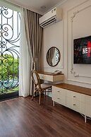 Golden Sun Apartment & Hotel