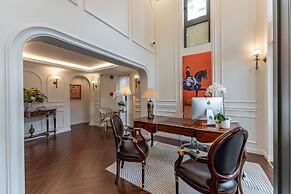 Golden Sun Apartment & Hotel