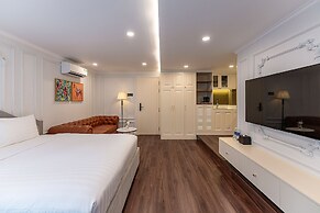 Golden Sun Apartment & Hotel