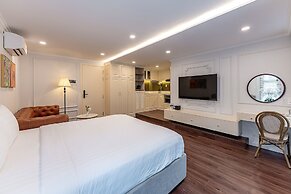 Golden Sun Apartment & Hotel