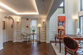 Golden Sun Apartment & Hotel