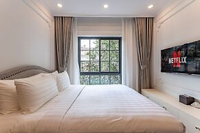 Golden Sun Apartment & Hotel