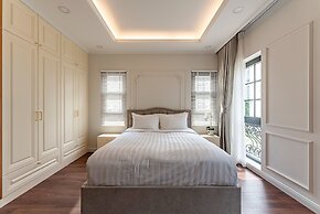 Golden Sun Apartment & Hotel