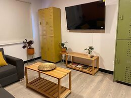 Apartments In La Seventy