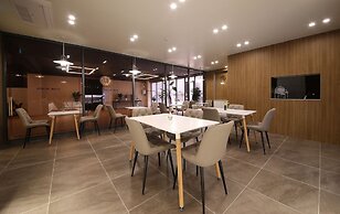 Brown Dot Hotel Sinan