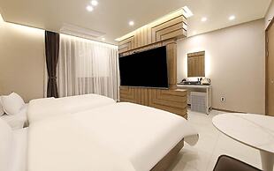 Brown Dot Hotel Sinan