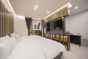 Brown Dot Hotel Sinan