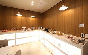 Brown Dot Hotel Sinan