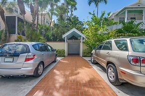 Breezy Key West First-floor Condo w/ Pool Access
