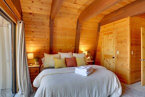 Westwood Lakefront Cabin w/ Hot Tub & Boat Dock!