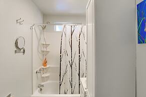 Fenced Yard & Grill: Orville Cottage Near Trails!